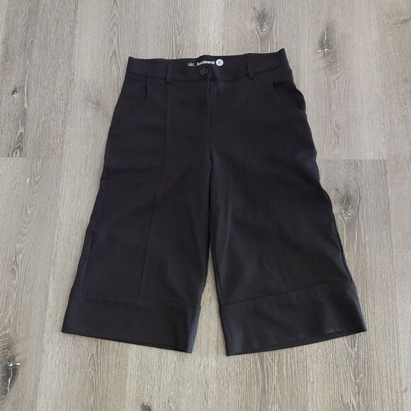 Betabrand Bermuda Casual / Dress Black Solid Short Women's Size Medium - Picture 1 of 7